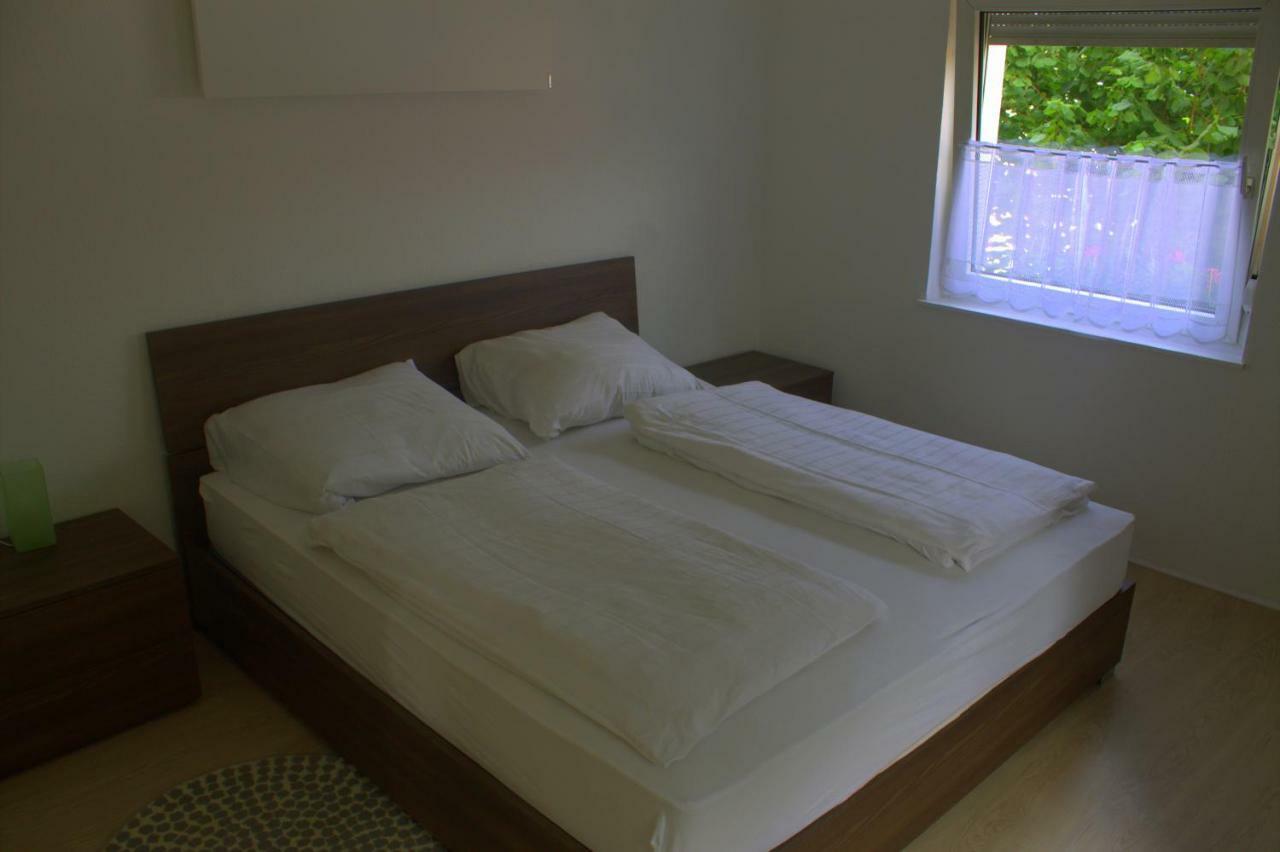 Apartment Wdwell